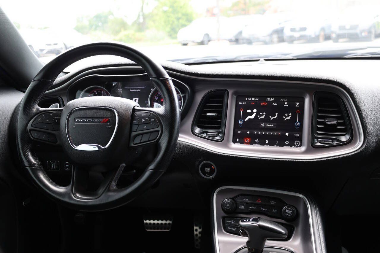 Used 2021 Dodge Challenger R/T Scat Pack RWD image 20