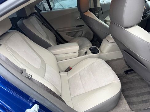 Used 2013 Chevrolet Volt Premium w/ Premium Trim Package image 27