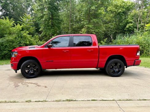 Used 2022 RAM 1500 Big Horn AWD/4WD image 9