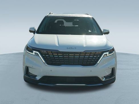 Used 2022 Kia Carnival SX Prestige image 2