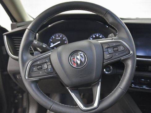 Used 2023 Buick Envision Essence image 17