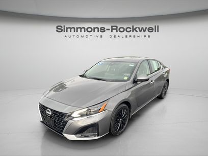 Used 2025 Nissan Altima 2.5 SV w/ SV Special Edition Package