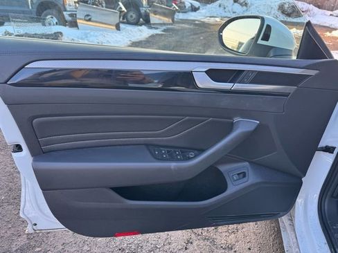 Used 2022 Volkswagen Arteon SEL image 10