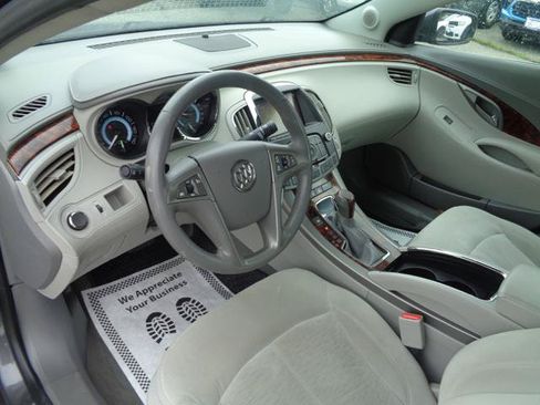 Used 2013 Buick LaCrosse FWD image 28