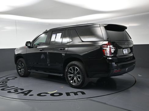 Used 2024 Chevrolet Tahoe Z71 w/ Luxury Package AWD/4WD image 7