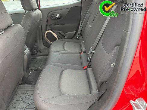 Certified 2016 Jeep Renegade Sport w/ Power & Air Group FWD image 32