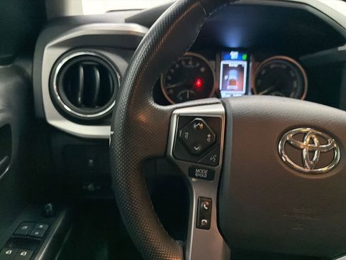 Used 2023 Toyota Tacoma SR5 w/ Technology Package AWD/4WD image 24