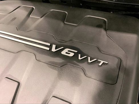 Used 2021 Jeep Cherokee Limited image 32