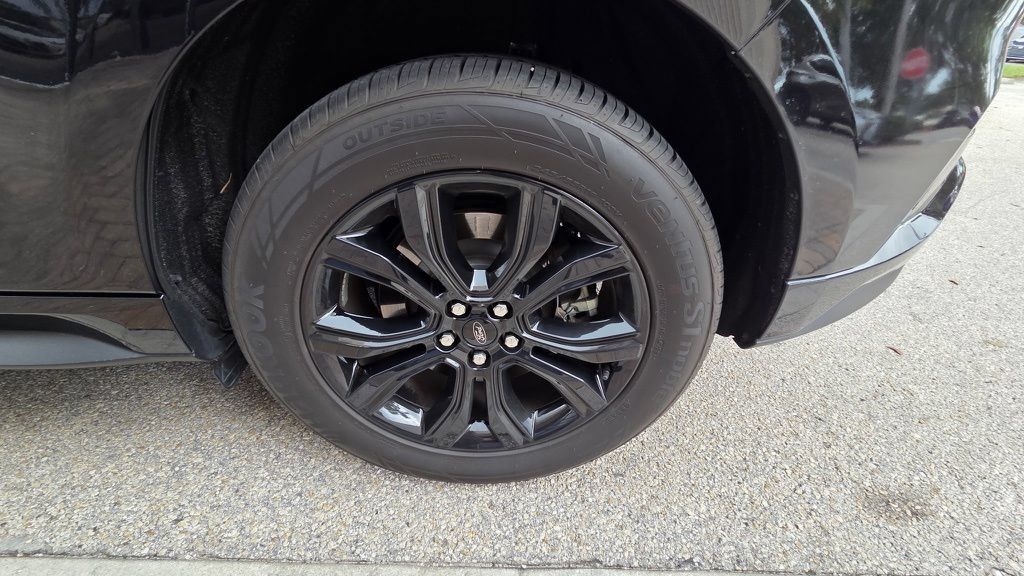 Used 2024 Ford Edge SE w/ Black Appearance Package AWD/4WD image 6