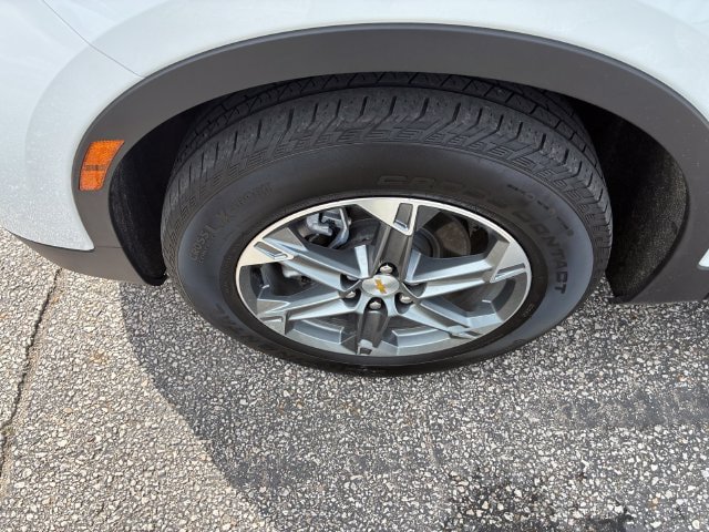 Used 2025 Chevrolet Blazer LT AWD/4WD image 11