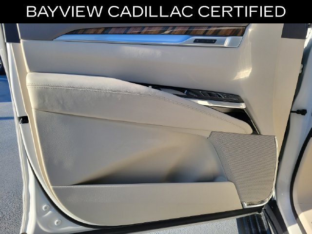Used 2025 Cadillac Escalade Premium Luxury Platinum AWD/4WD image 29