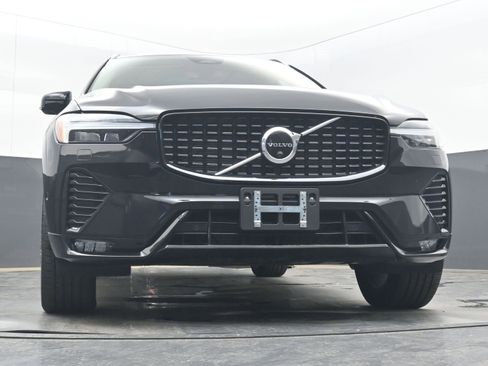 Used 2023 Volvo XC60 B5 Plus w/ Climate Package AWD/4WD image 22