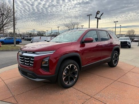 New 2026 Chevrolet Equinox LT w/ Convenience Package II image 3