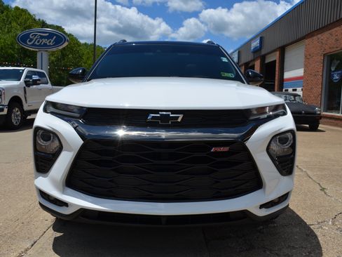 Used 2022 Chevrolet TrailBlazer RS w/ Sun and Liftgate Package AWD/4WD image 5