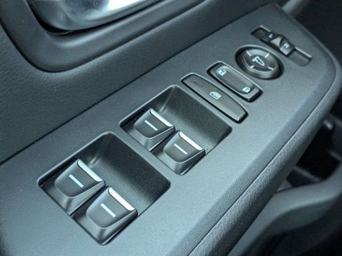 New 2025 Honda Pilot Sport image 23