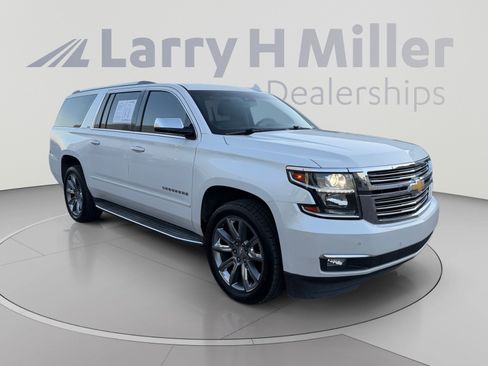 Used 2016 Chevrolet Suburban LTZ AWD/4WD image 7