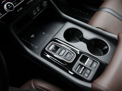 Certified 2023 Honda Pilot Elite image 26