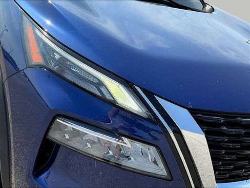 Used 2023 Nissan Rogue SV w/ SV Premium B Package FWD image 33