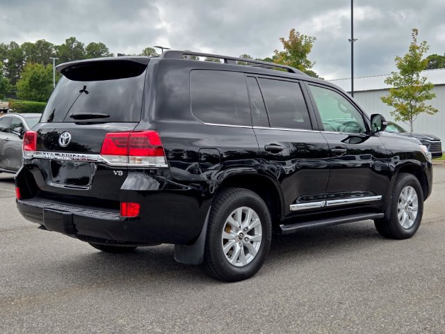 Used 2016 Toyota Land Cruiser AWD/4WD image 5
