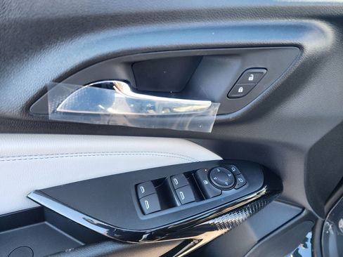 New 2026 Chevrolet Trax LT w/ Driver Confidence Package image 24