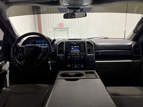 Used 2020 Ford F250 XL w/ Power Equipment Group AWD/4WD image 20