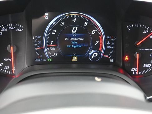 Used 2019 Chevrolet Corvette Stingray Coupe image 13