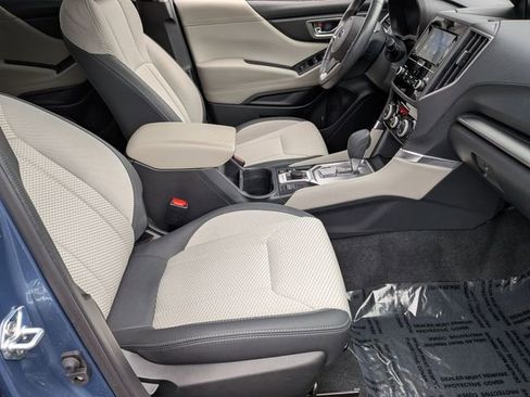Used 2024 Subaru Forester Premium AWD/4WD image 35