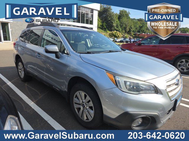 Used 2017 Subaru Outback 2.5i Premium AWD/4WD image 1