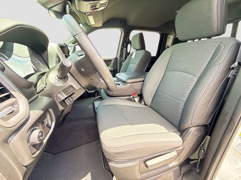 New 2026 RAM 2500 Tradesman AWD/4WD image 16