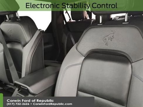 Certified 2023 Ford Bronco Black Diamond image 9