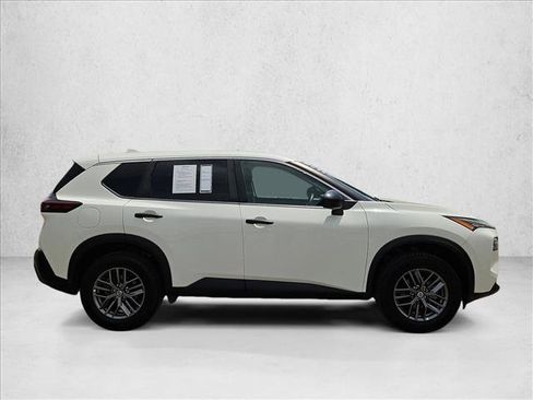 Used 2021 Nissan Rogue S AWD/4WD image 4