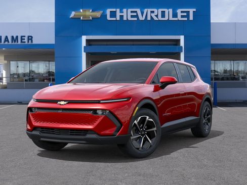 New 2026 Chevrolet Equinox EV LT FWD image 32