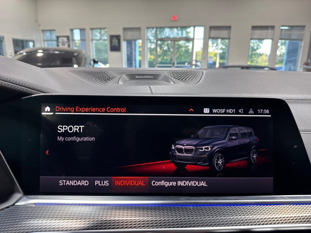 Used 2019 BMW X5 xDrive50i w/ M Sport Package AWD/4WD image 68