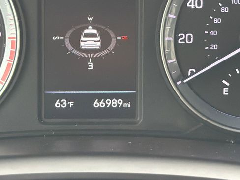 Used 2018 Hyundai Sonata Limited w/ Limited Ultimate Package 03 FWD image 22