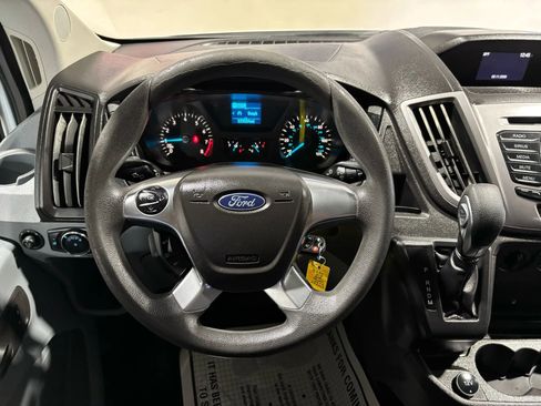 Used 2017 Ford Transit 350 XLT RWD image 12