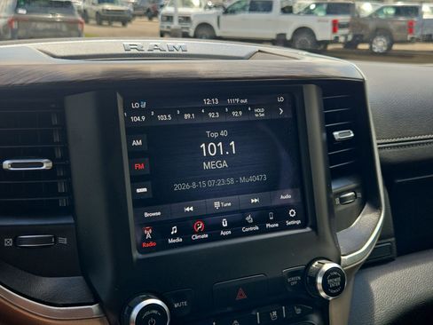 Used 2020 RAM 1500 Laramie RWD image 22