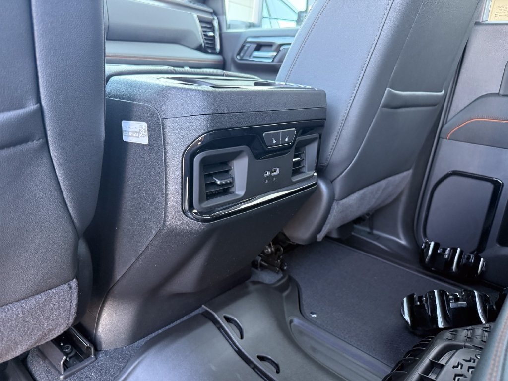 New 2026 GMC Sierra 3500 AT4 w/ AT4 Premium Plus Package AWD/4WD image 25