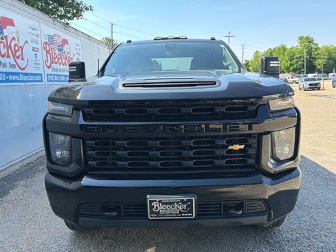 Used 2022 Chevrolet Silverado 2500 Custom w/ Custom Convenience Package AWD/4WD image 5