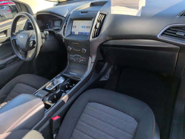 Used 2020 Ford Edge SE FWD image 29