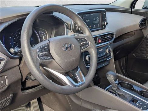 Used 2019 Hyundai Santa Fe SEL image 11