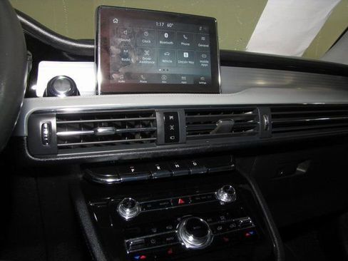 Used 2020 Lincoln Corsair Reserve FWD image 7