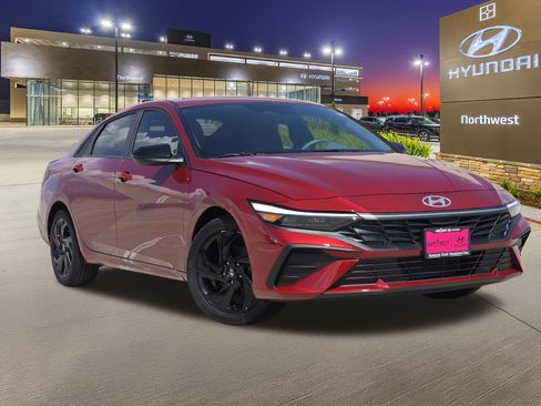 Certified 2026 Hyundai Elantra Sport FWD image 3