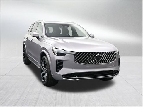 New 2026 Volvo XC90 T8 Core AWD/4WD image 7