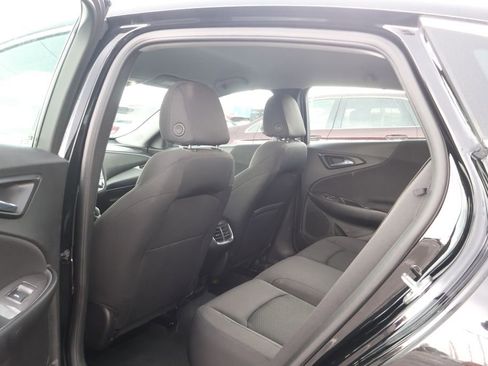 Used 2025 Chevrolet Malibu LT FWD image 34