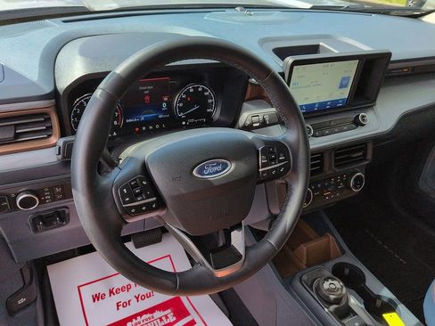 Used 2023 Ford Maverick Lariat w/ Lariat Luxury Package AWD/4WD image 9