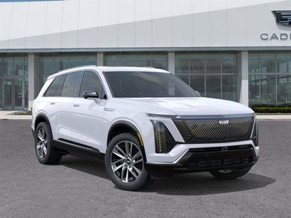 New 2026 Cadillac Vistiq Luxury w/ LPO, Floor Liner Package