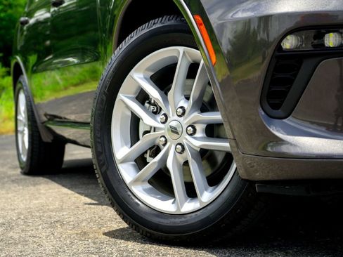 Used 2021 Dodge Durango GT RWD image 3