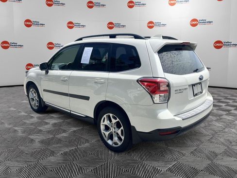 Used 2018 Subaru Forester 2.5i Touring AWD/4WD image 15
