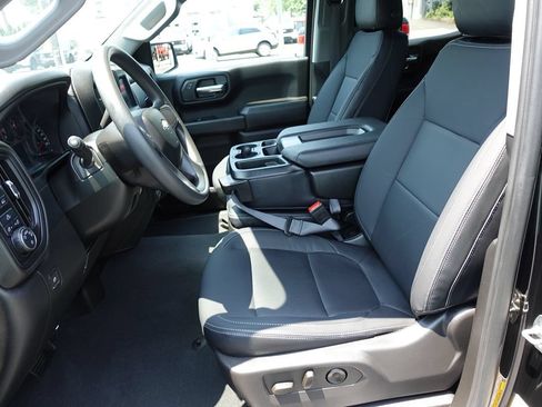 Used 2024 Chevrolet Silverado 1500 Custom AWD/4WD image 19