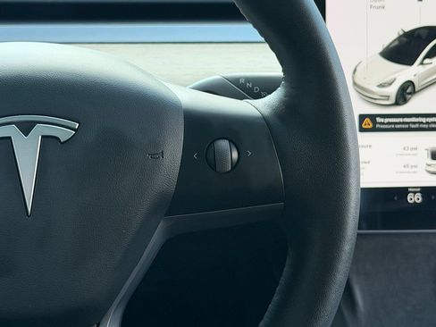 Used 2021 Tesla Model 3 Long Range AWD/4WD image 43
